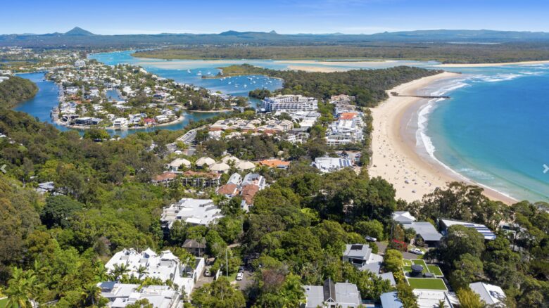 Stunning Duplex with Rooftop Terrace - Noosa, Australia