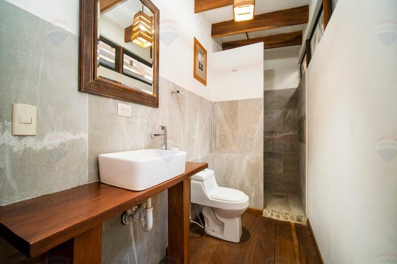 Casa Uluwatu | Lovely Walk to Beach - Playa Avellana, Costa Rica