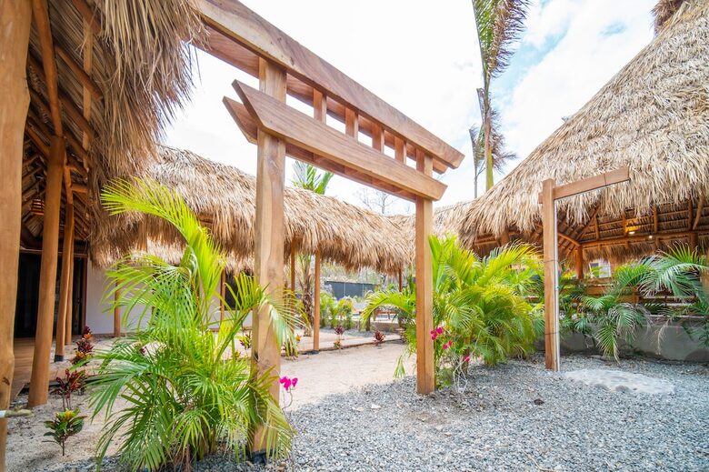 Casa Uluwatu | Lovely Walk to Beach - Playa Avellana, Costa Rica