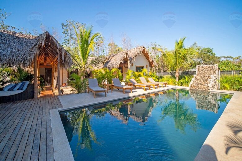 Casa Uluwatu | Lovely Walk to Beach - Playa Avellana, Costa Rica