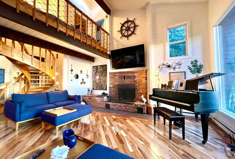 Huge Cabin with Best View on Orcas - Eastsound, Washington