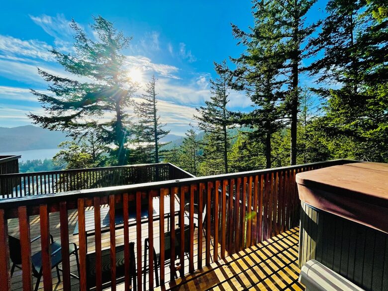 Huge Cabin with Best View on Orcas - Eastsound, Washington