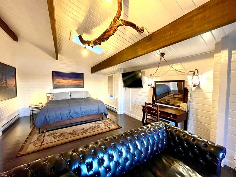 Huge Cabin with Best View on Orcas - Eastsound, Washington