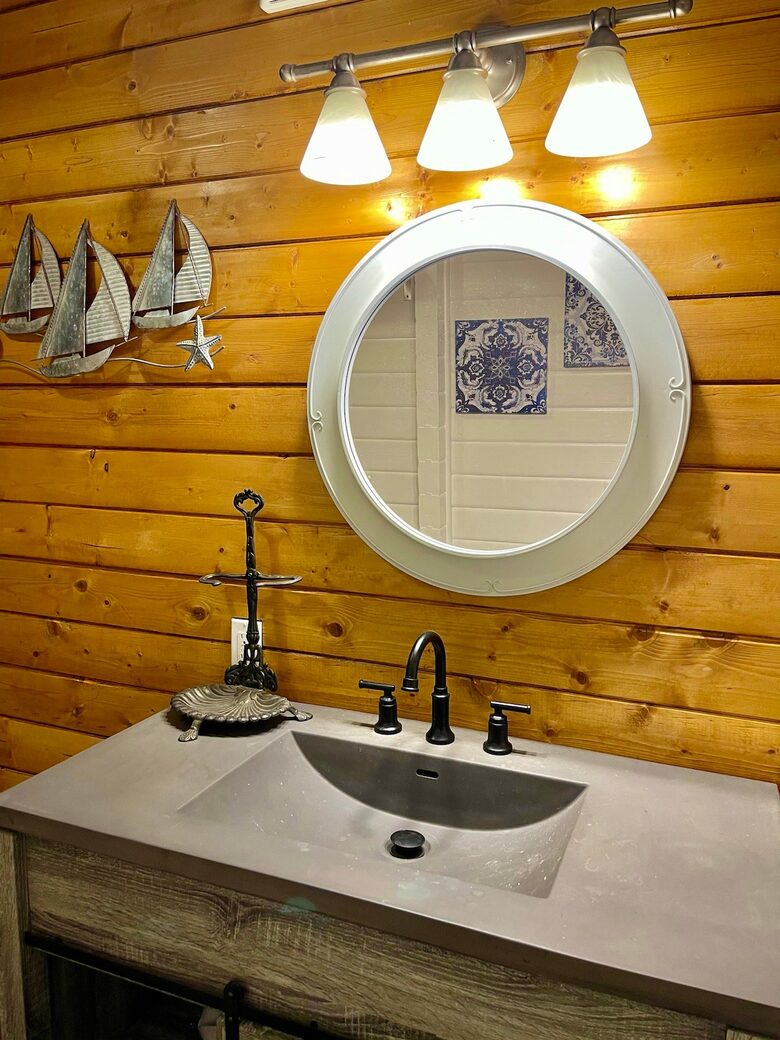 Huge Cabin with Best View on Orcas - Eastsound, Washington