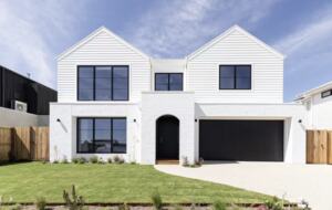 New Luxury Beach House | Huge North Facing Deck/Yard - Point Lonsdale, Australia
