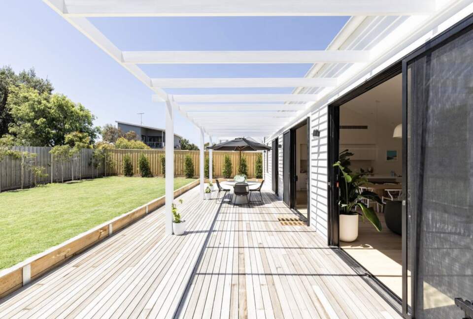 New Luxury Beach House | Huge North Facing Deck/Yard - Point Lonsdale, Australia