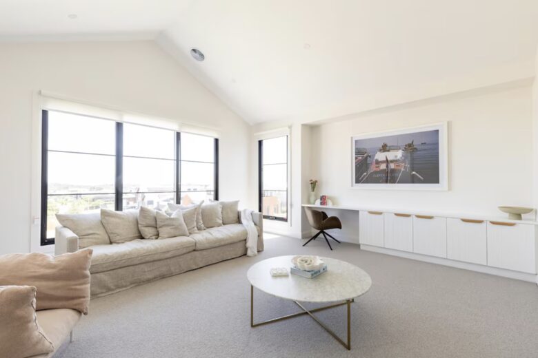 New Luxury Beach House | Huge North Facing Deck/Yard - Point Lonsdale, Australia