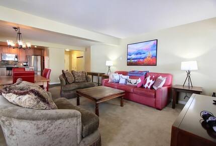 Mammoth Creek Two Bedroom | Walk To The Creek - Mammoth Lakes, California