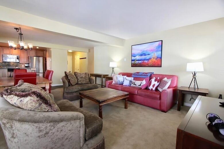 Mammoth Creek Two Bedroom | Walk To The Creek - Mammoth Lakes, California
