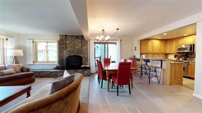 Mammoth Creek Two Bedroom | Walk To The Creek - Mammoth Lakes, California