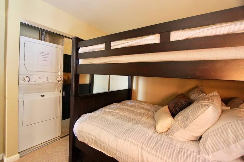 Mammoth Creek Two Bedroom | Walk To The Creek - Mammoth Lakes, California