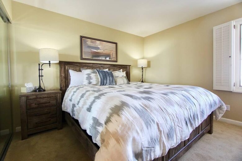 Mammoth Creek Two Bedroom | Walk To The Creek - Mammoth Lakes, California