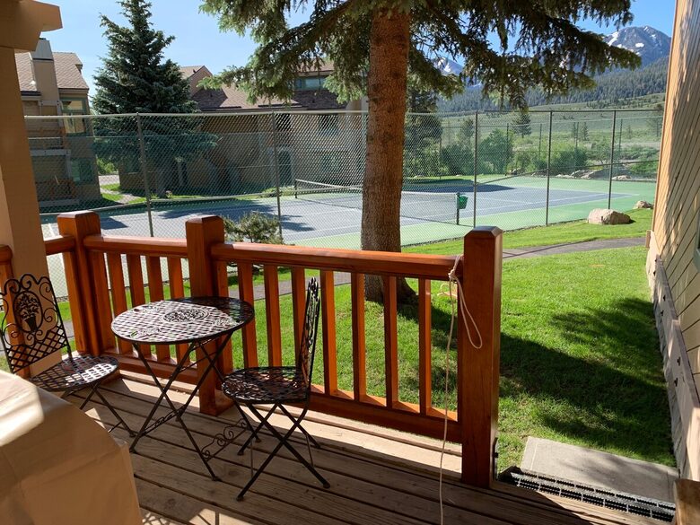 Mammoth Creek Two Bedroom | Walk To The Creek - Mammoth Lakes, California