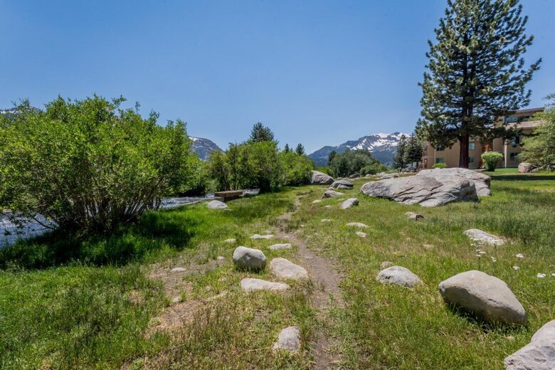 Mammoth Creek Two Bedroom | Walk To The Creek - Mammoth Lakes, California