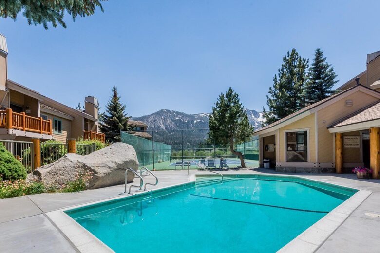 Mammoth Creek Two Bedroom | Walk To The Creek - Mammoth Lakes, California