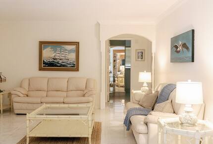 Anglers Cove Casita | Heated Pool, Walk to Ocean - Vero Beach, Florida