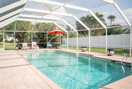 Anglers Cove Casita | Heated Pool, Walk to Ocean - Vero Beach, Florida