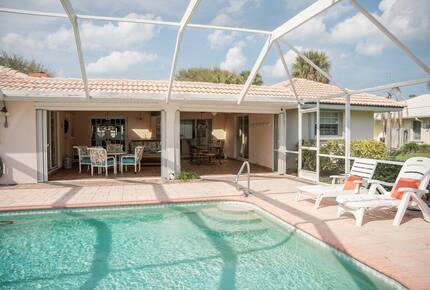 Anglers Cove Casita | Heated Pool, Walk to Ocean - Vero Beach, Florida