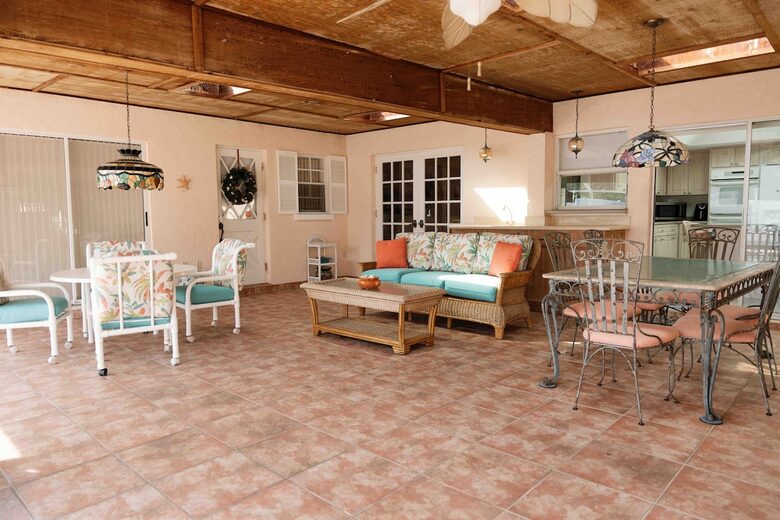 Anglers Cove Casita | Heated Pool, Walk to Ocean - Vero Beach, Florida
