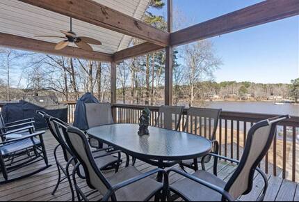 Serene Lake Oconee Haven with Private Dock & Water Toys - Eatonton, Georgia