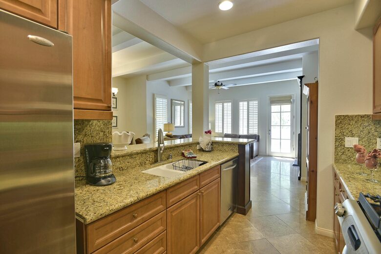 Stunning 2-Story Spanish Townhome with Mountain Views - La Quinta, California