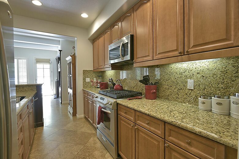 Stunning 2-Story Spanish Townhome with Mountain Views - La Quinta, California