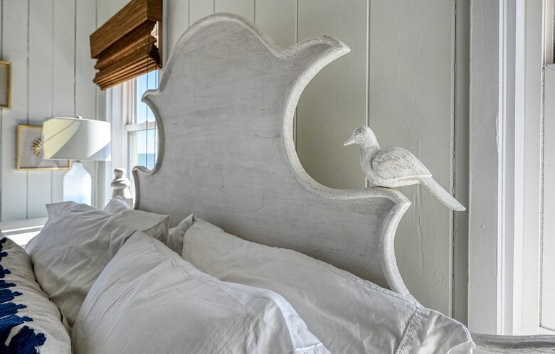 First floor oceanfront bedroom/king bed
