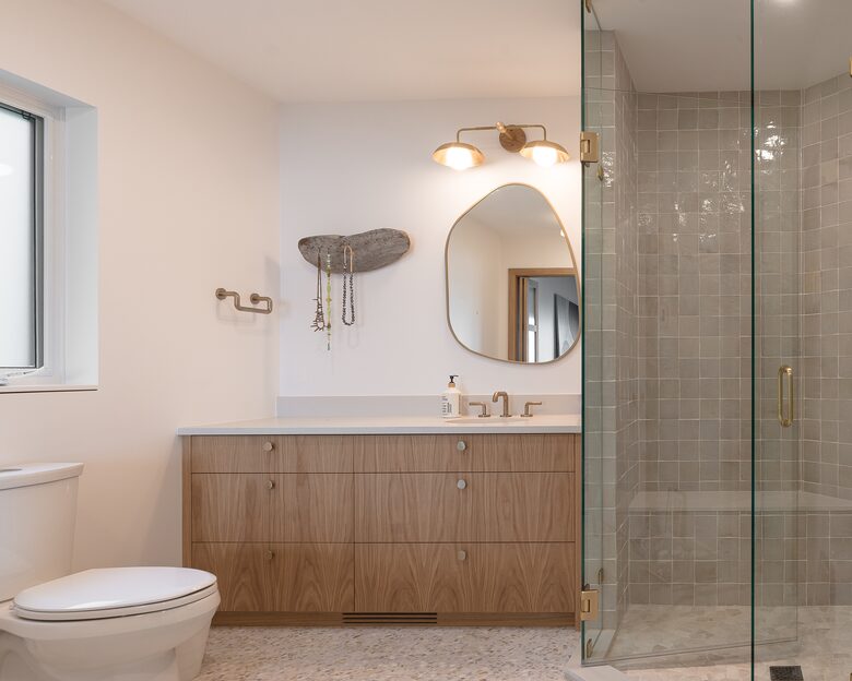 Master Ensuite Bathroom