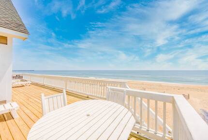 Outer Banks Getaway - Avon, North Carolina