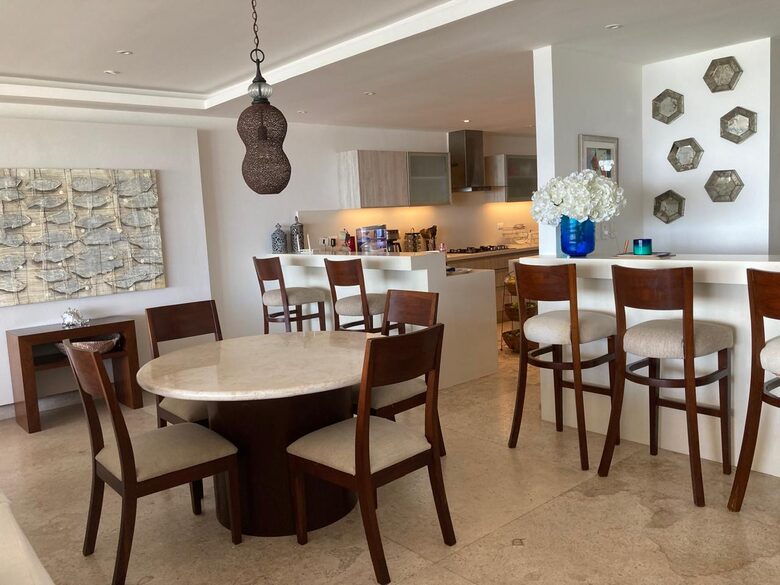 Oceanside Acapulco Beach Villa - Acapulco, Mexico
