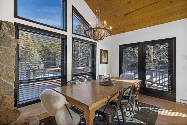 Boulder Bend: Blue River’s Premier Retreat - Breckenridge, Colorado