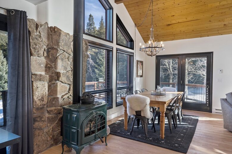 Boulder Bend: Blue River’s Premier Retreat - Breckenridge, Colorado