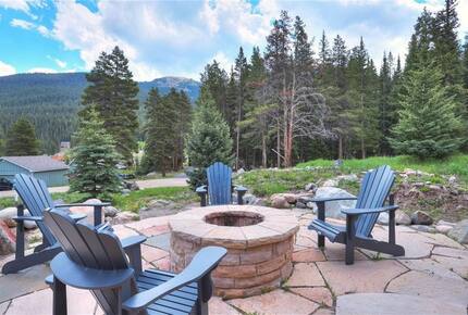 Boulder Bend: Blue River’s Premier Retreat - Breckenridge, Colorado