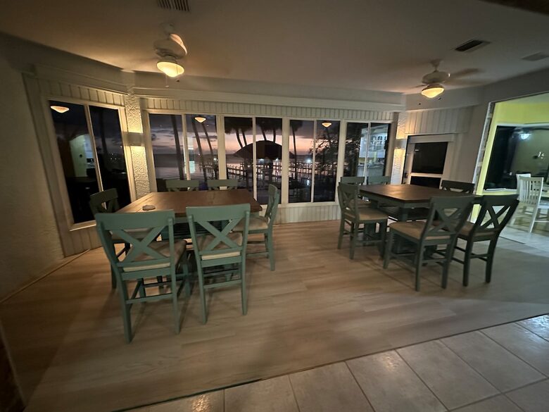 Riverside Bliss with Beach Access in Melbourne Beach - Melbourne Beach, Florida
