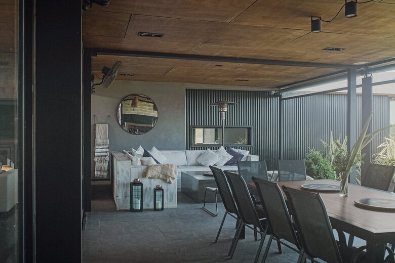 Modern Waterfront Lake House | Carmelo Golf - Carmelo, Uruguay