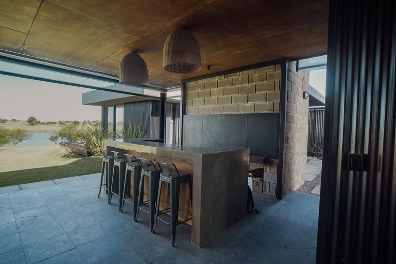 Modern Waterfront Lake House | Carmelo Golf - Carmelo, Uruguay