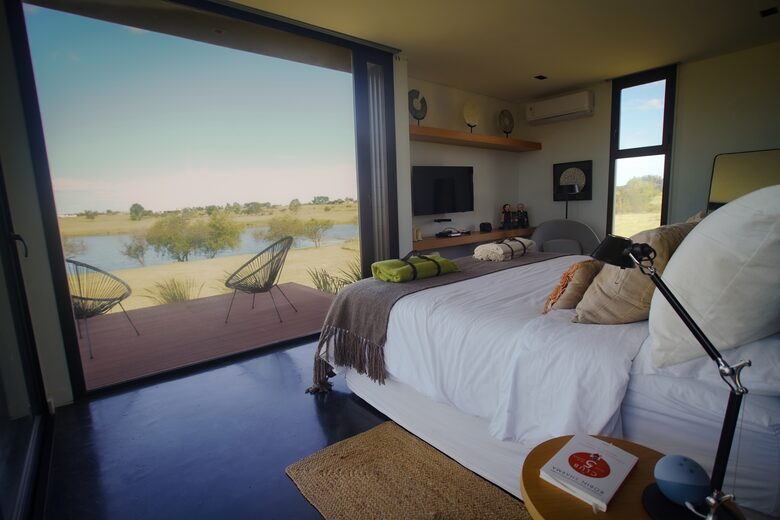 Modern Waterfront Lake House | Carmelo Golf - Carmelo, Uruguay