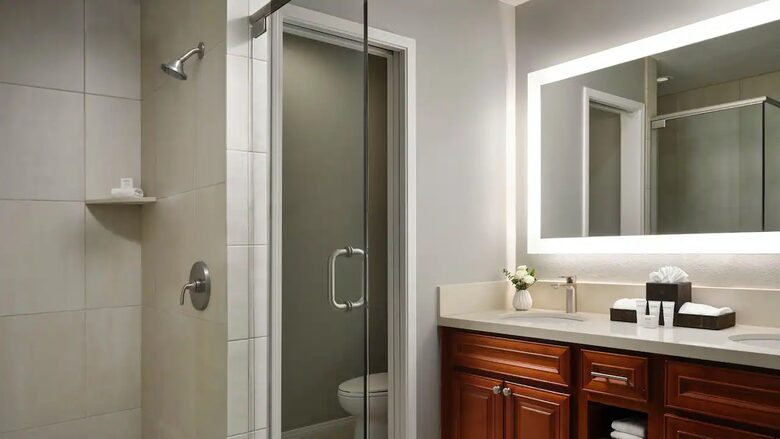 The Welk, San Diego Area - One-Bedroom Suite - Escondido, California