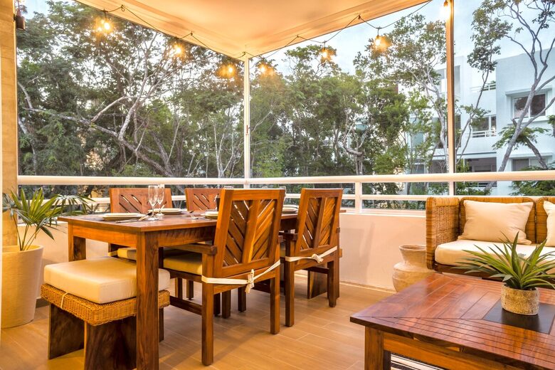 Well Appointed Condo near Beach & Town in Aldea Zama - Tulum, Mexico