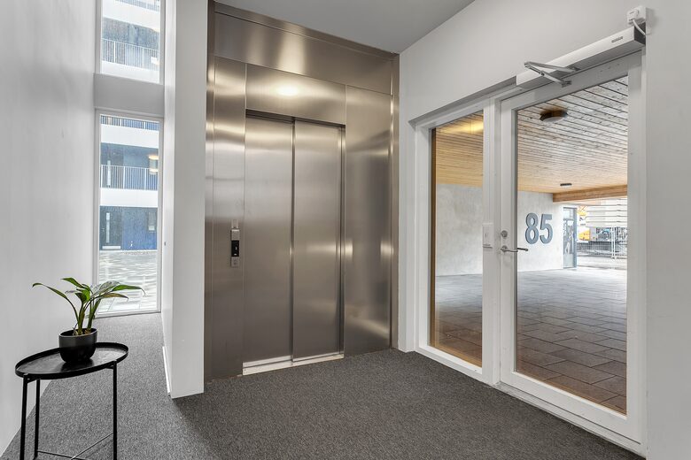 Luxury 2-Bedroom Penthouse in City Centre - Reykjavík, Iceland