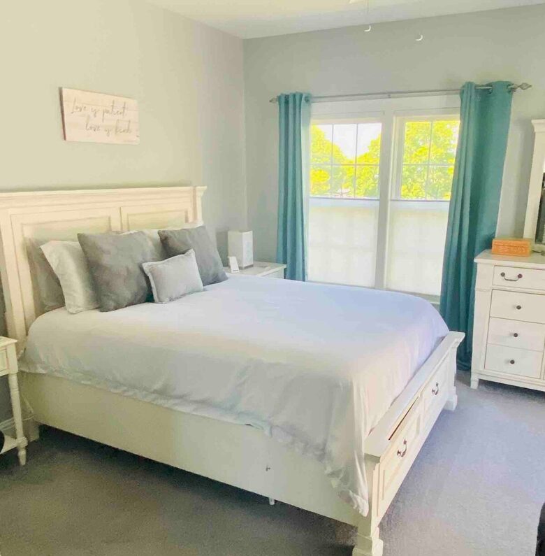 Ocean Views in Historic Plymouth - Plymouth, Massachusetts