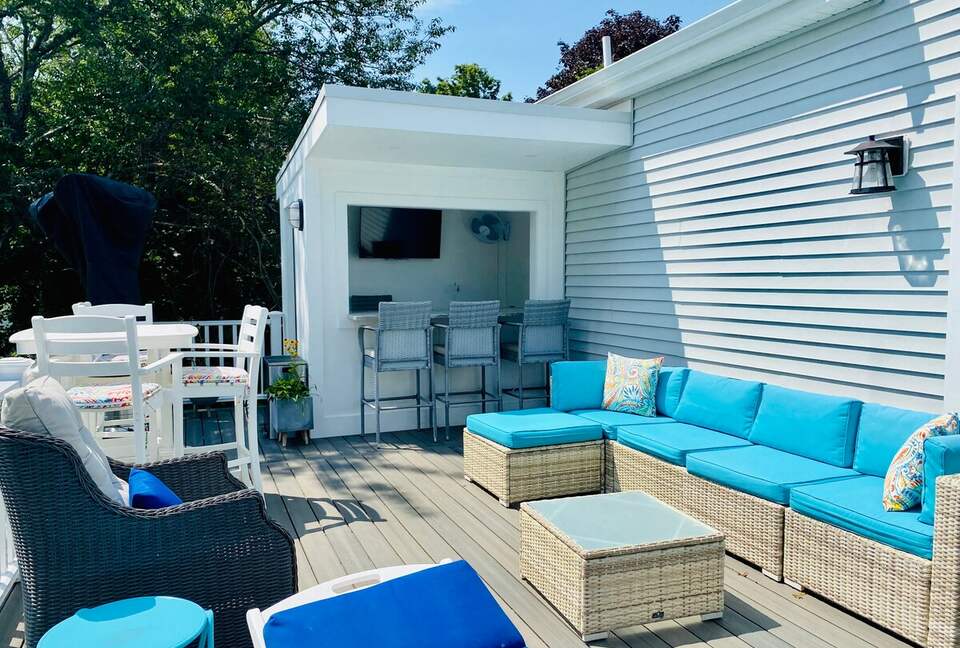Ocean Views in Historic Plymouth - Plymouth, Massachusetts