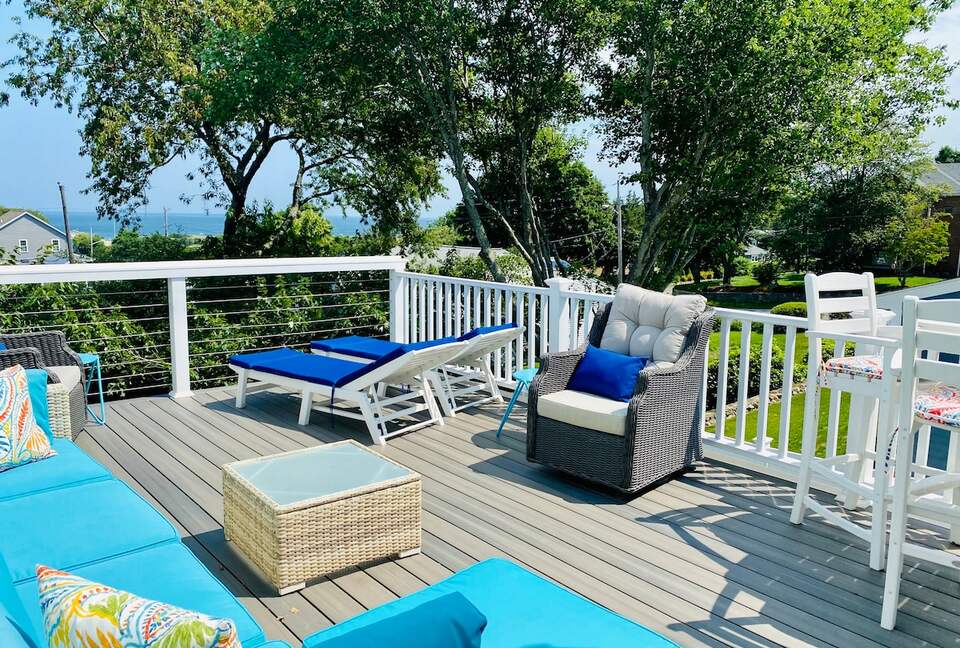 Ocean Views in Historic Plymouth - Plymouth, Massachusetts
