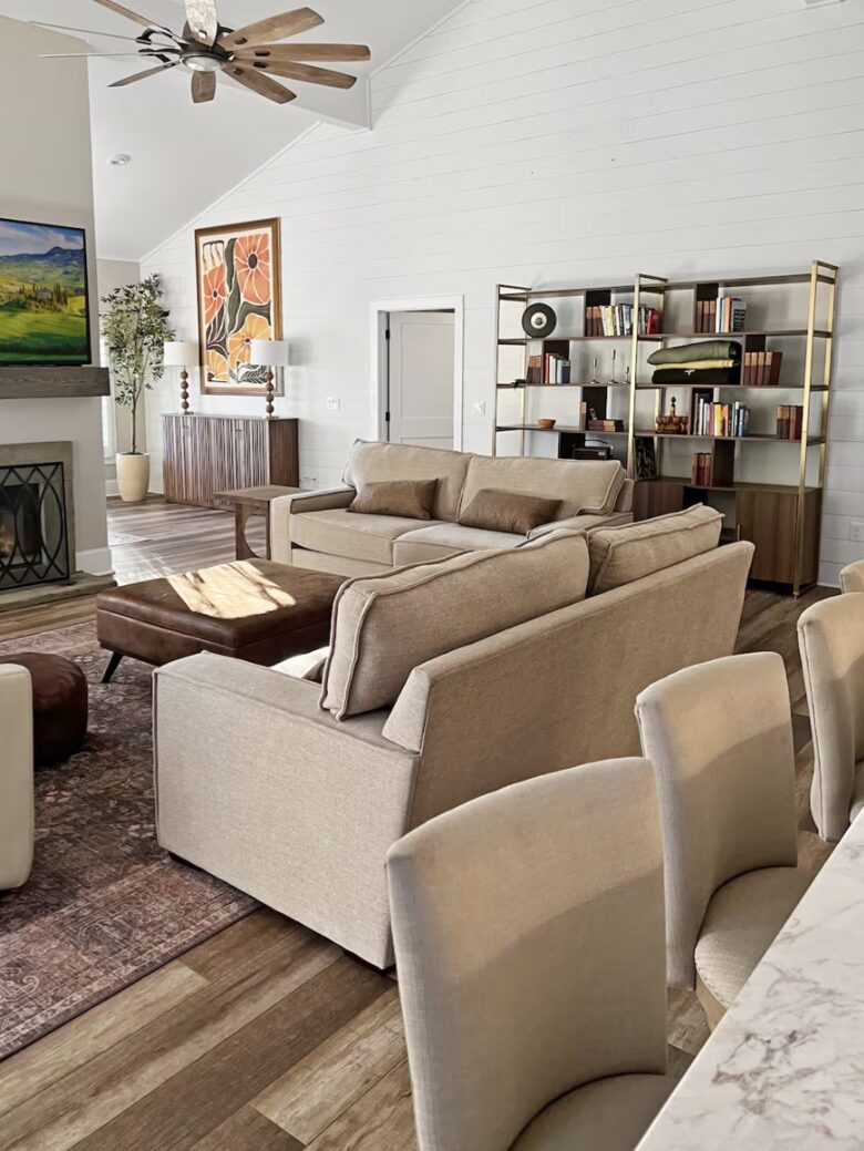 Lake House with Year Round Views - White, Georgia