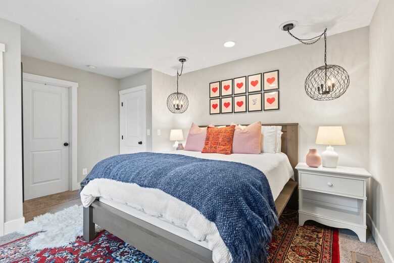 Quiet West Seattle Home | Best Location! - Seattle, Washington