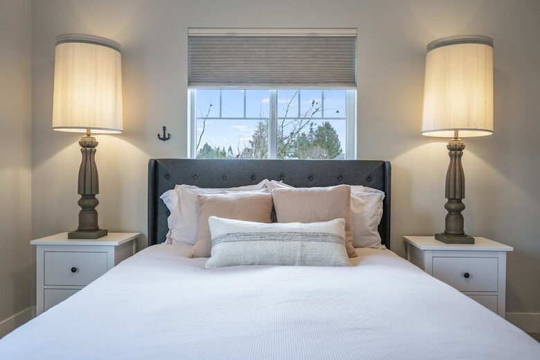 Quiet West Seattle Home | Best Location! - Seattle, Washington