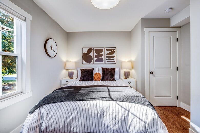 Quiet West Seattle Home | Best Location! - Seattle, Washington