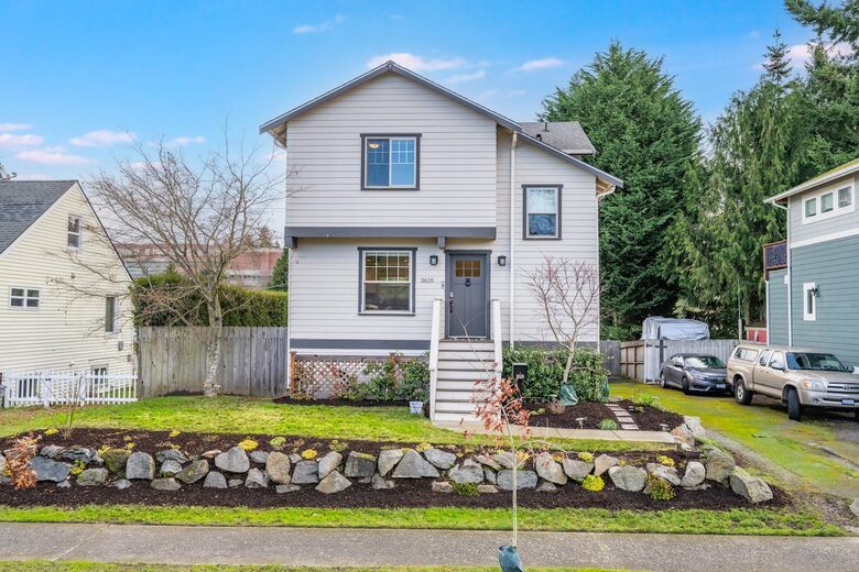 Quiet West Seattle Home | Best Location! - Seattle, Washington