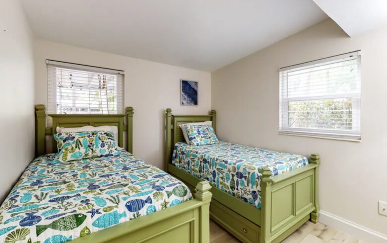 The Naples Bungalow | Dog Friendly - Naples, Florida