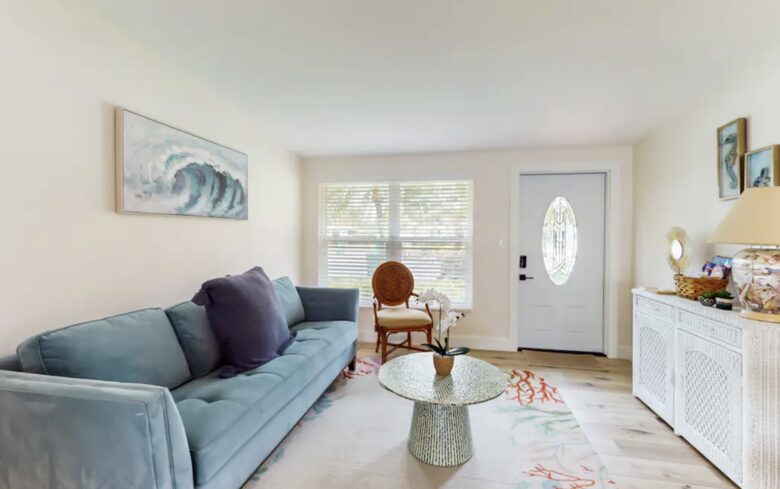 The Naples Bungalow | Dog Friendly - Naples, Florida